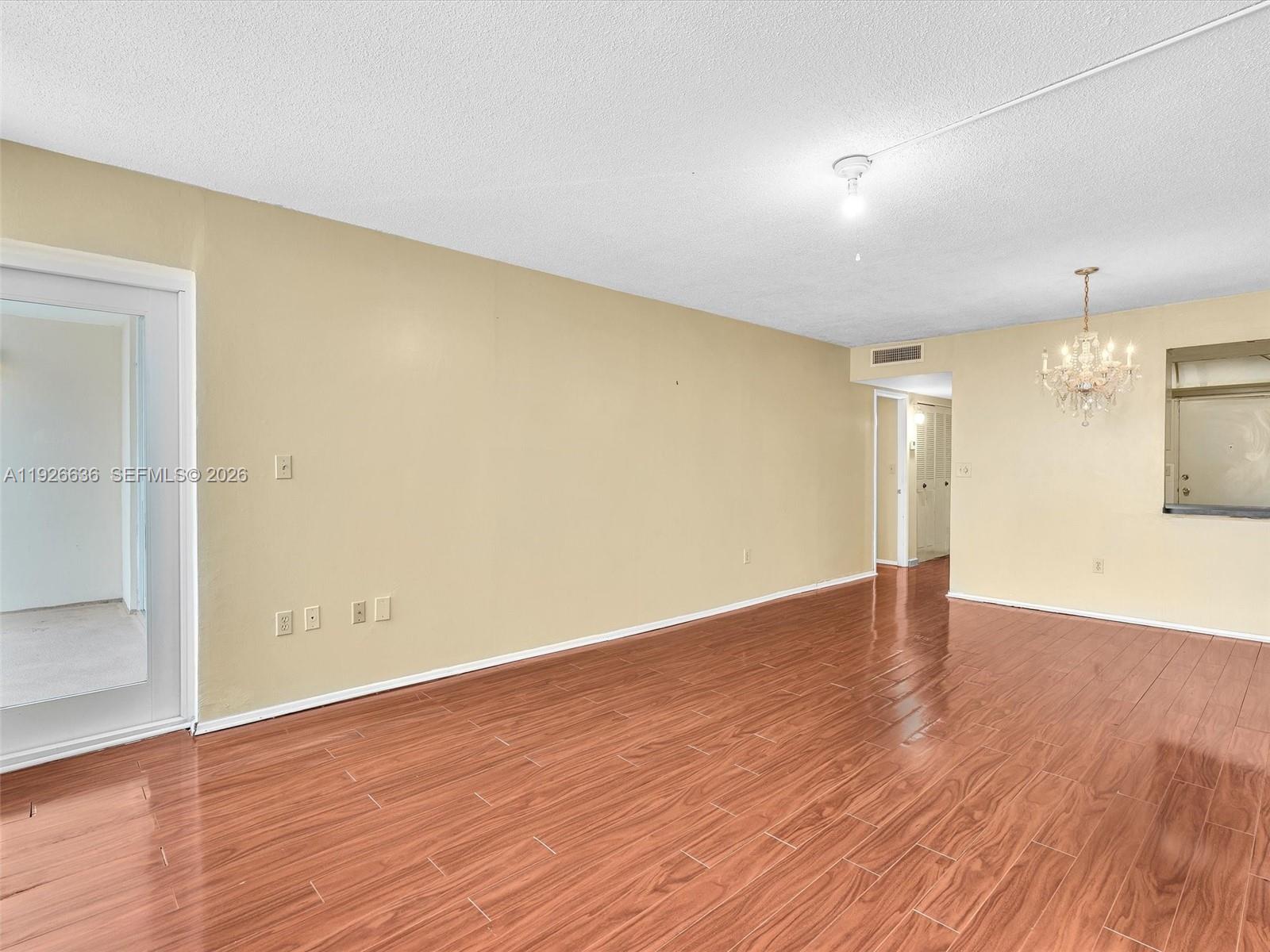 BUCKLEY TOWERS CONDO - EA - Residential