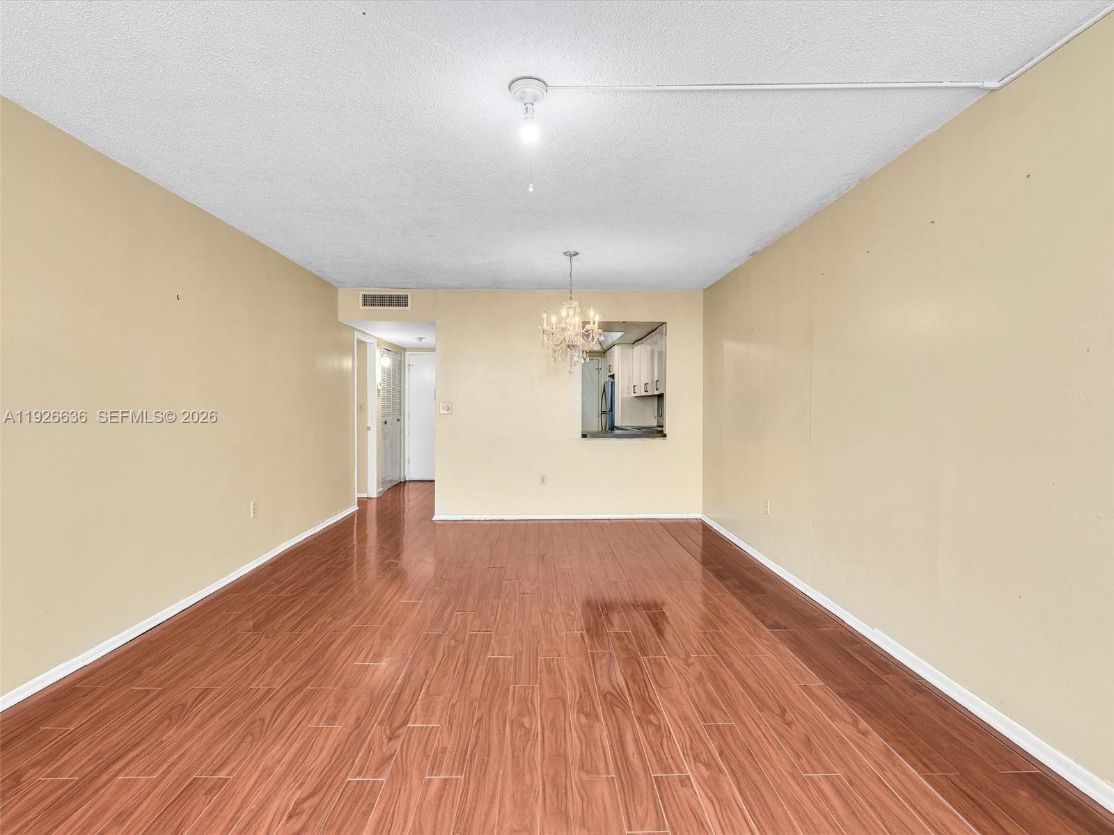 BUCKLEY TOWERS CONDO - EA - Residential