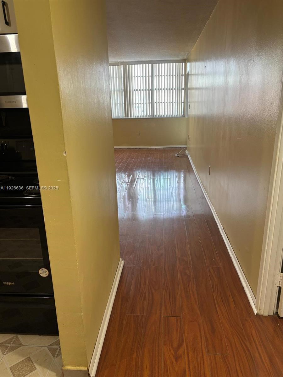 BUCKLEY TOWERS CONDO - EA - Residential