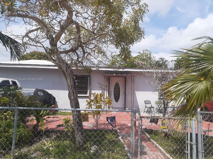 Three bedroom and two bath home with 1 bedroom, 1 bath in-law quarters and efficiency. There is plenty of parking and a large backyard. Excellent Rental Income for Investors. East Hialeah is booming, and developers are flocking here. This lot is 8400 sqft and is in walking distance to the tri-rail station CASH ONLY, property has been reduced 200K