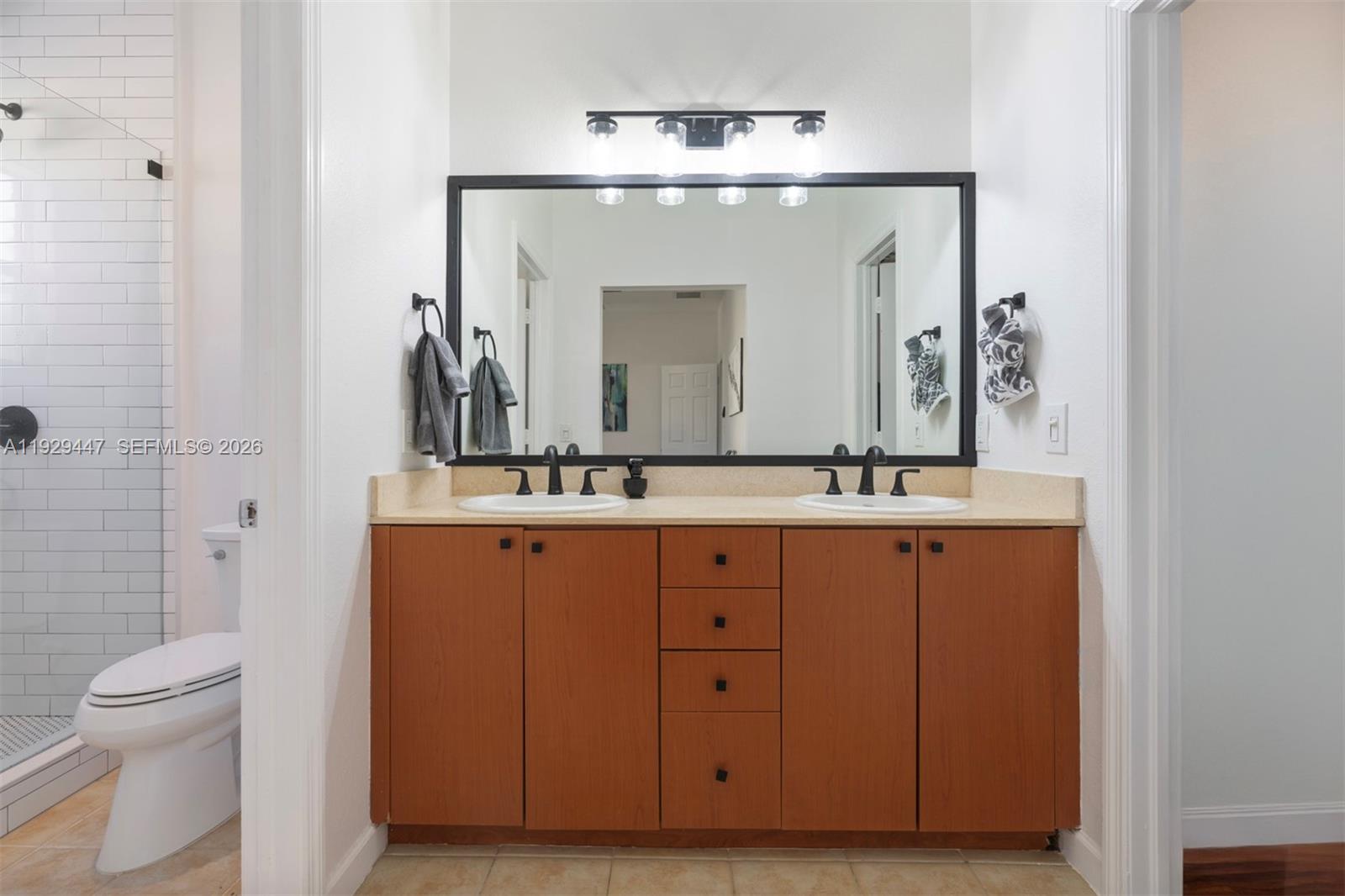 BETA PLAT - Residential Lease