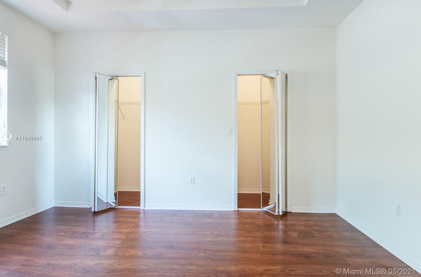 KENDALL BREEZE - Residential Lease