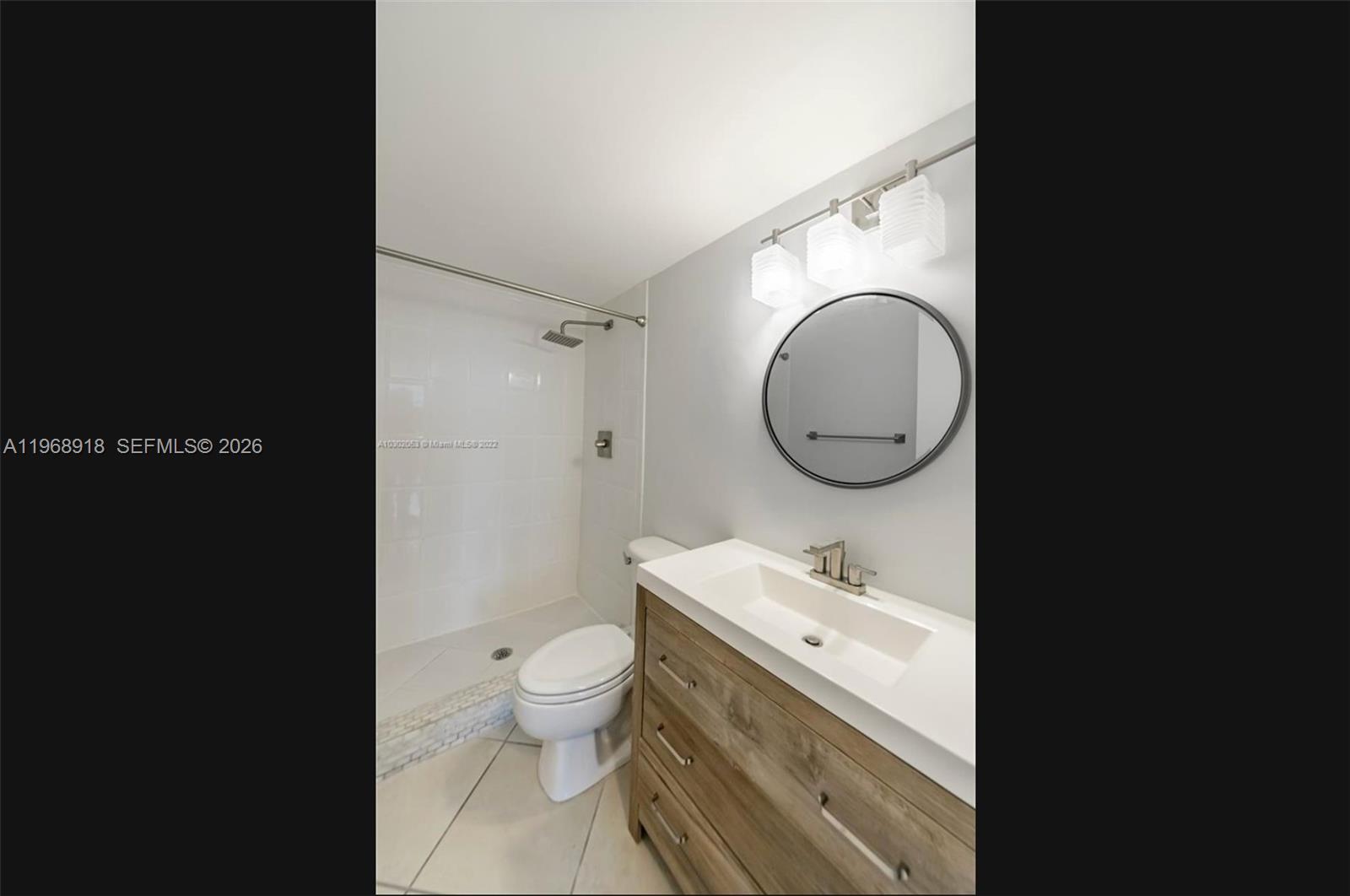 ISLAND PLACE AT NORTH BAY - Residential