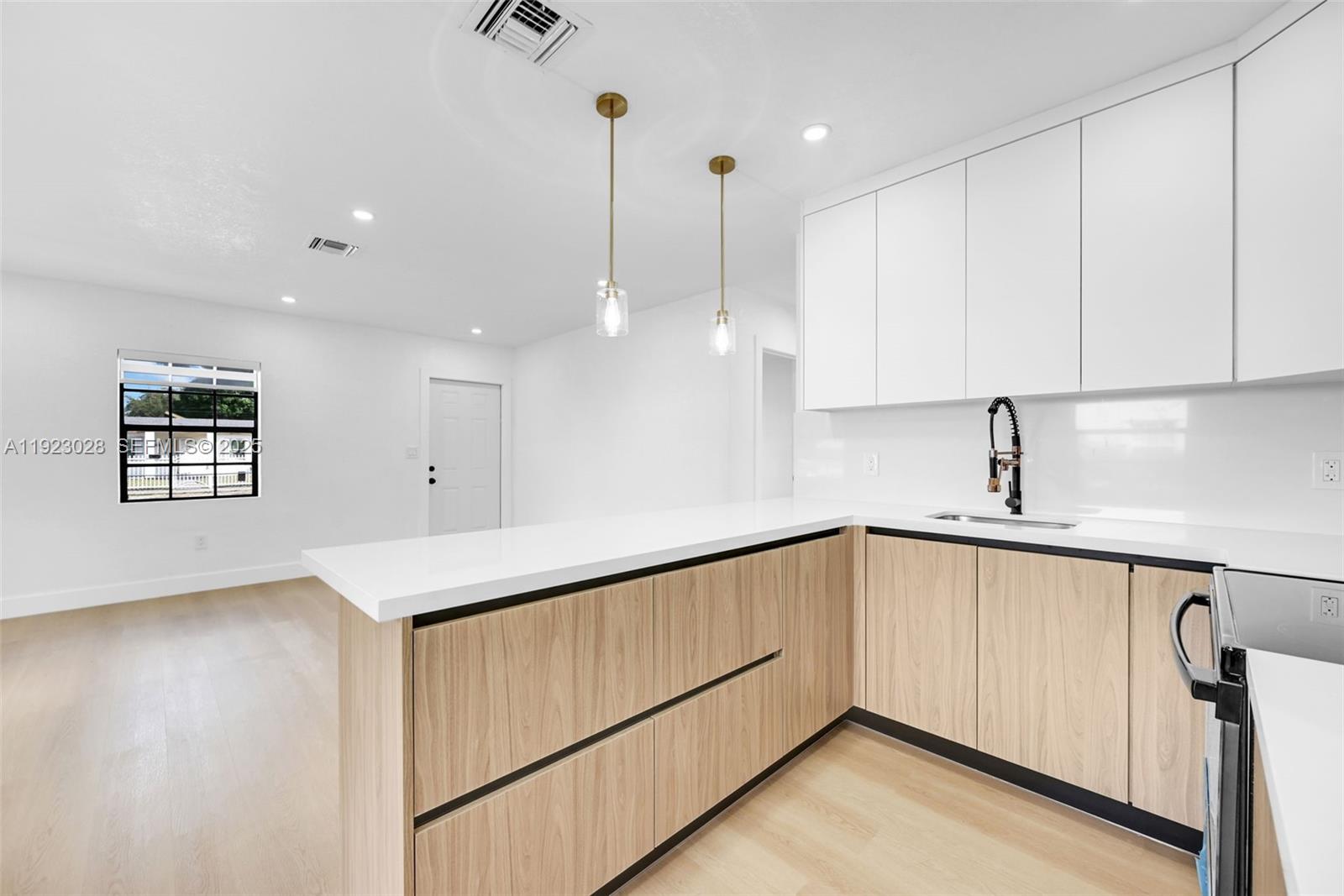 BUNCHE PARK 1 ADDN - Residential