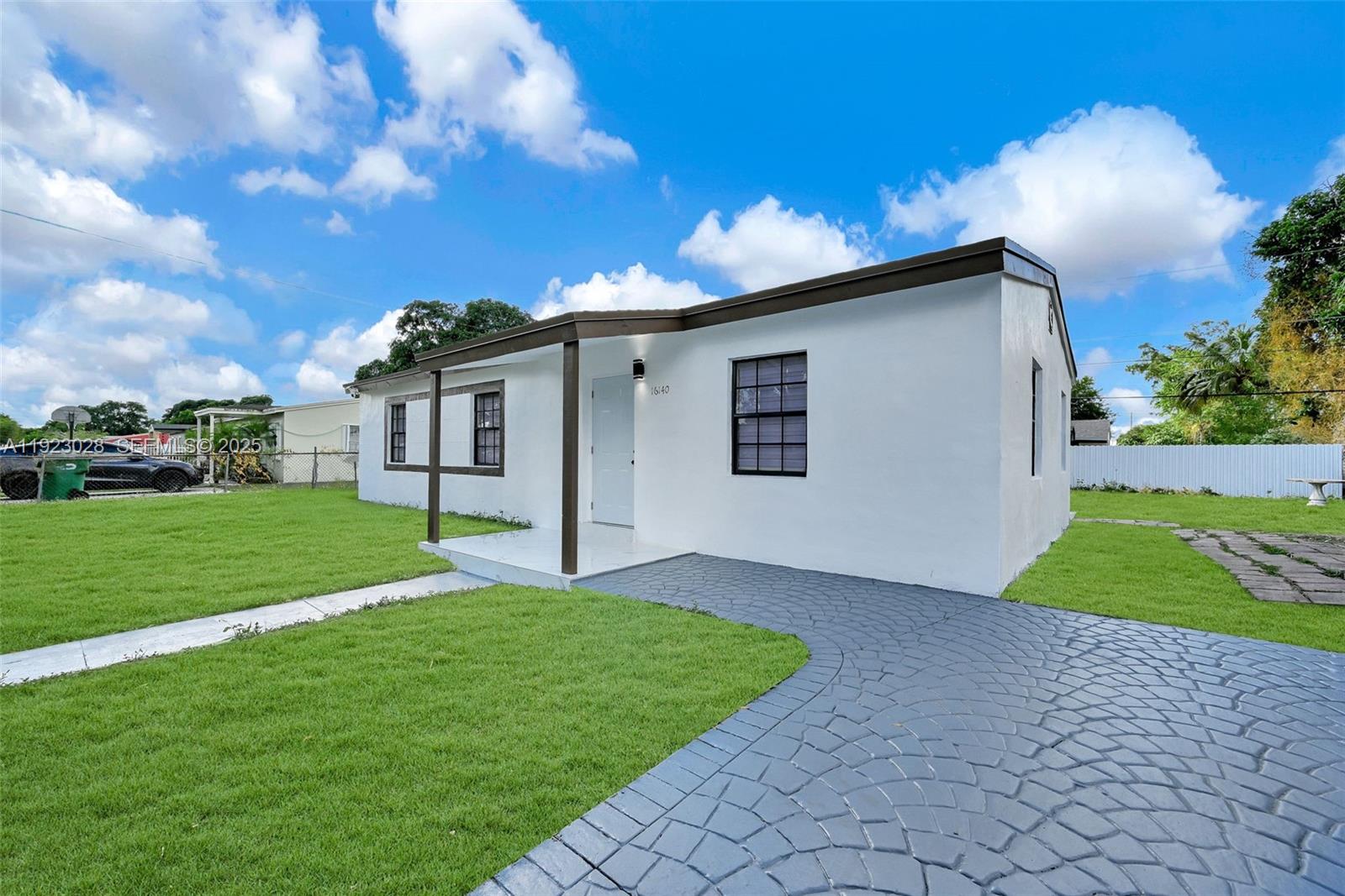 BUNCHE PARK 1 ADDN - Residential