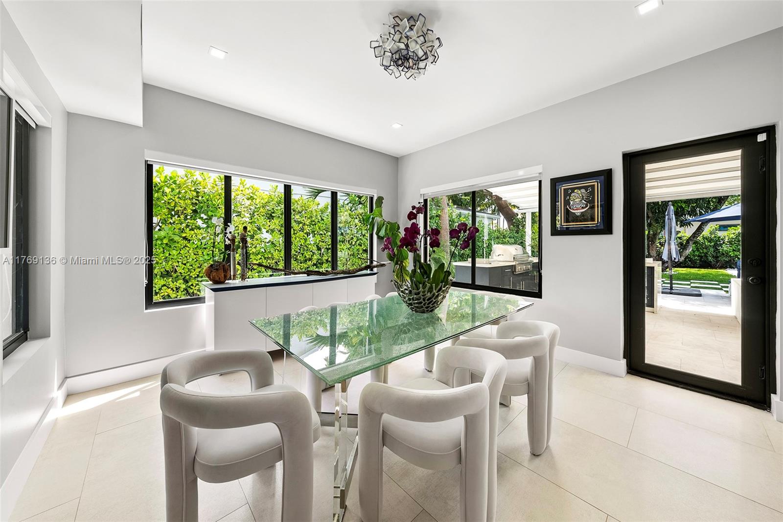 BEACH VIEW ADDN - Residential