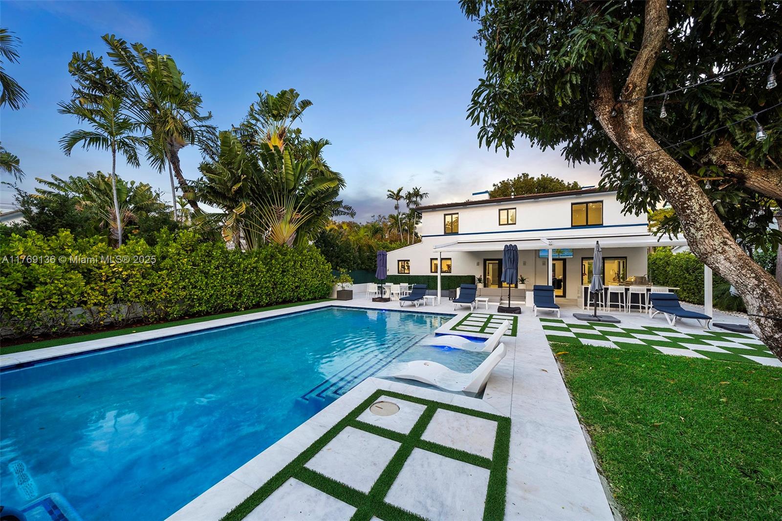 BEACH VIEW ADDN - Residential