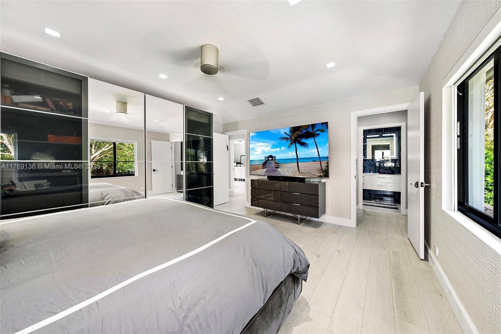 BEACH VIEW ADDN - Residential