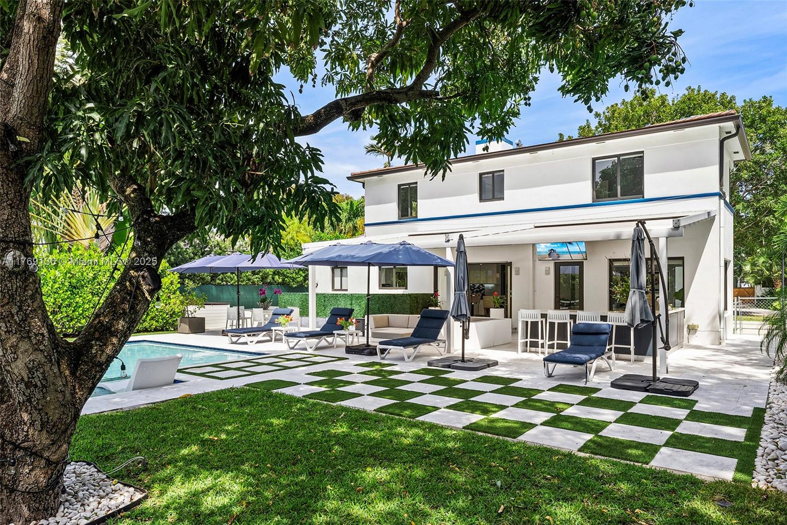 BEACH VIEW ADDN - Residential