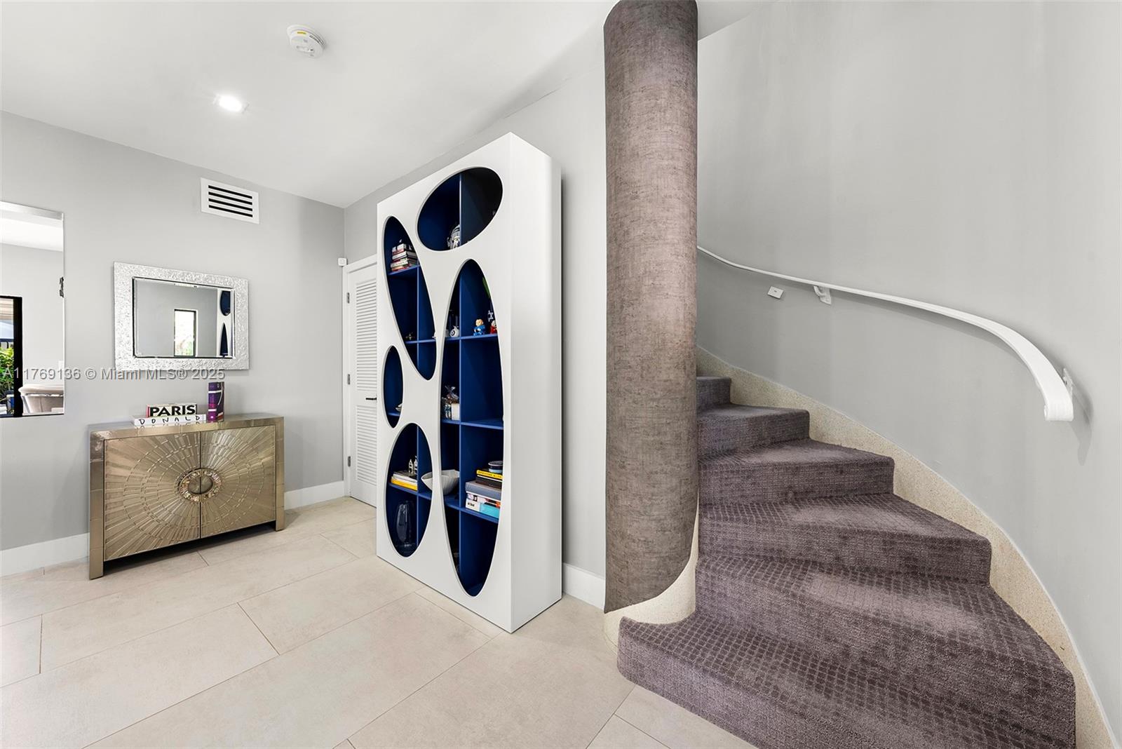 BEACH VIEW ADDN - Residential