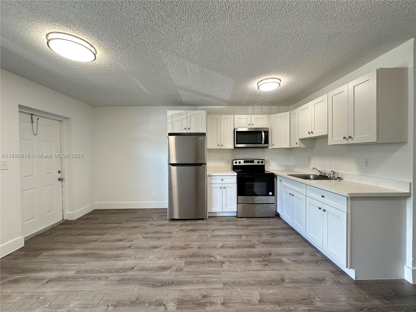 OAKLAND MANORS AMENDED PL - Residential Lease