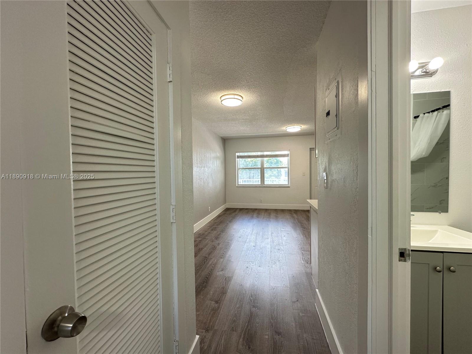 OAKLAND MANORS AMENDED PL - Residential Lease