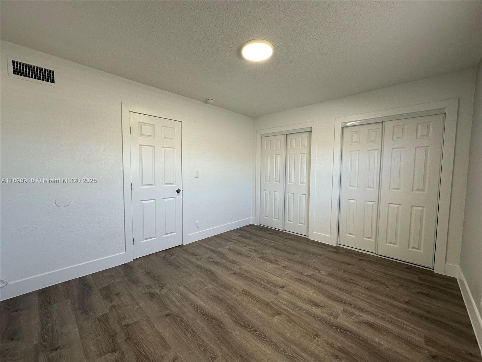 OAKLAND MANORS AMENDED PL - Residential Lease