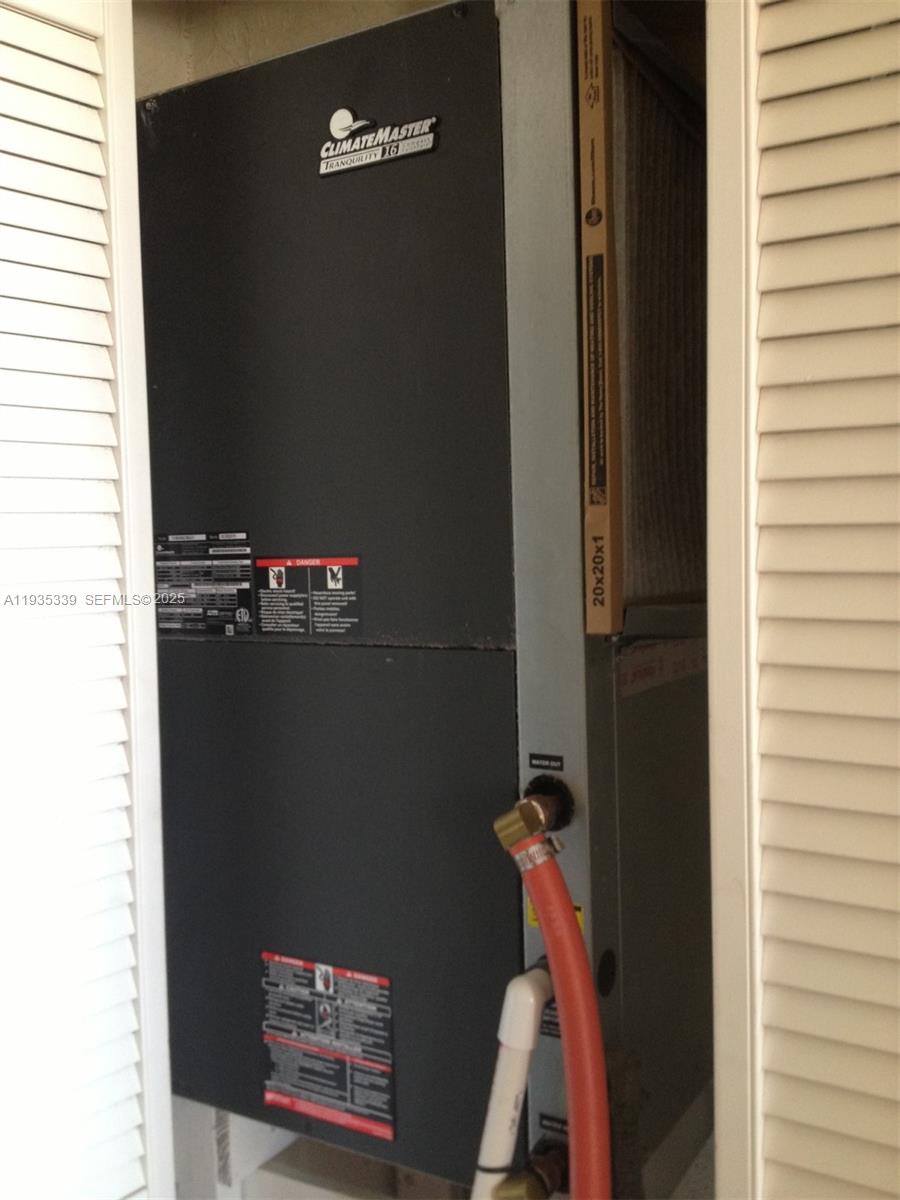 CRESTVIEW TOWERS CONDO - Residential