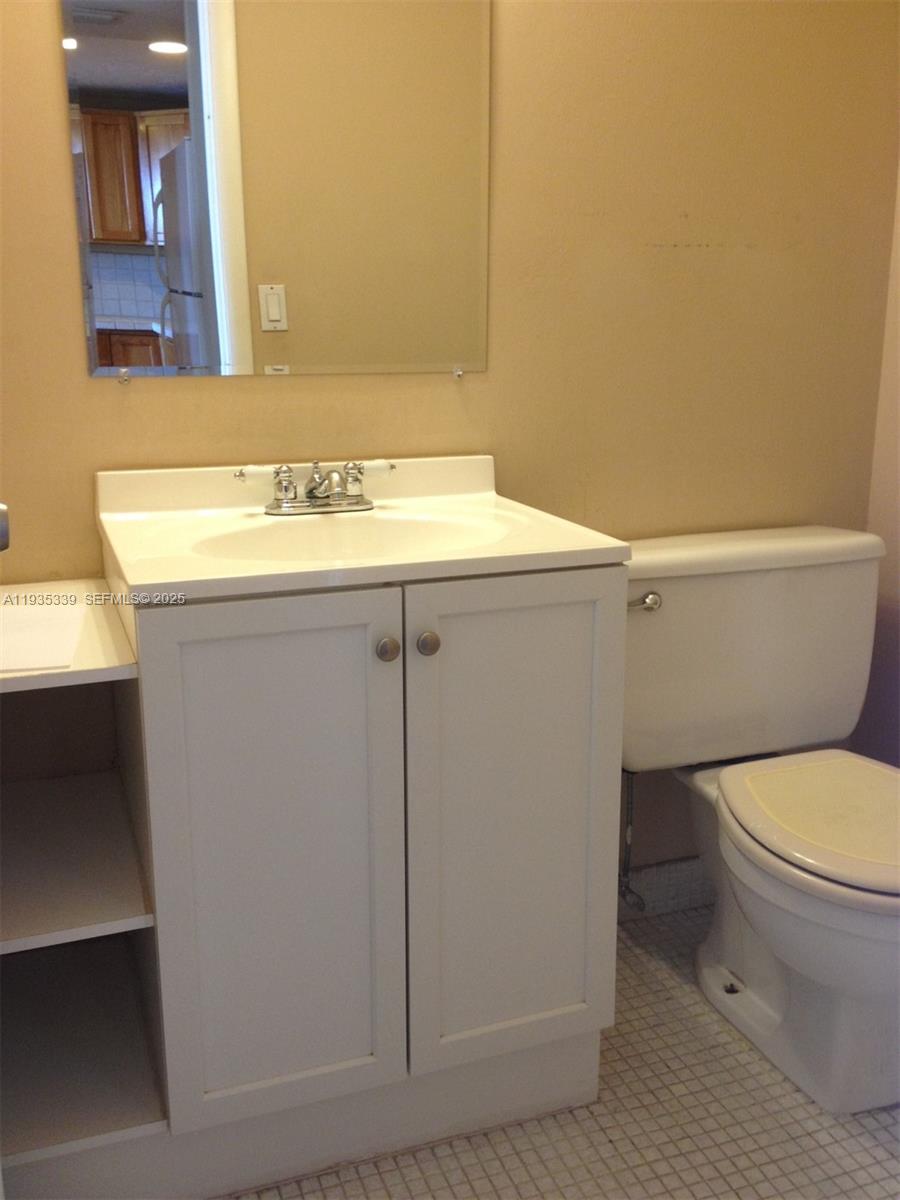 CRESTVIEW TOWERS CONDO - Residential