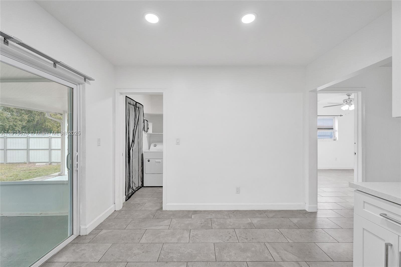 DRIFTWOOD PLAZA NO 3 - Residential Lease