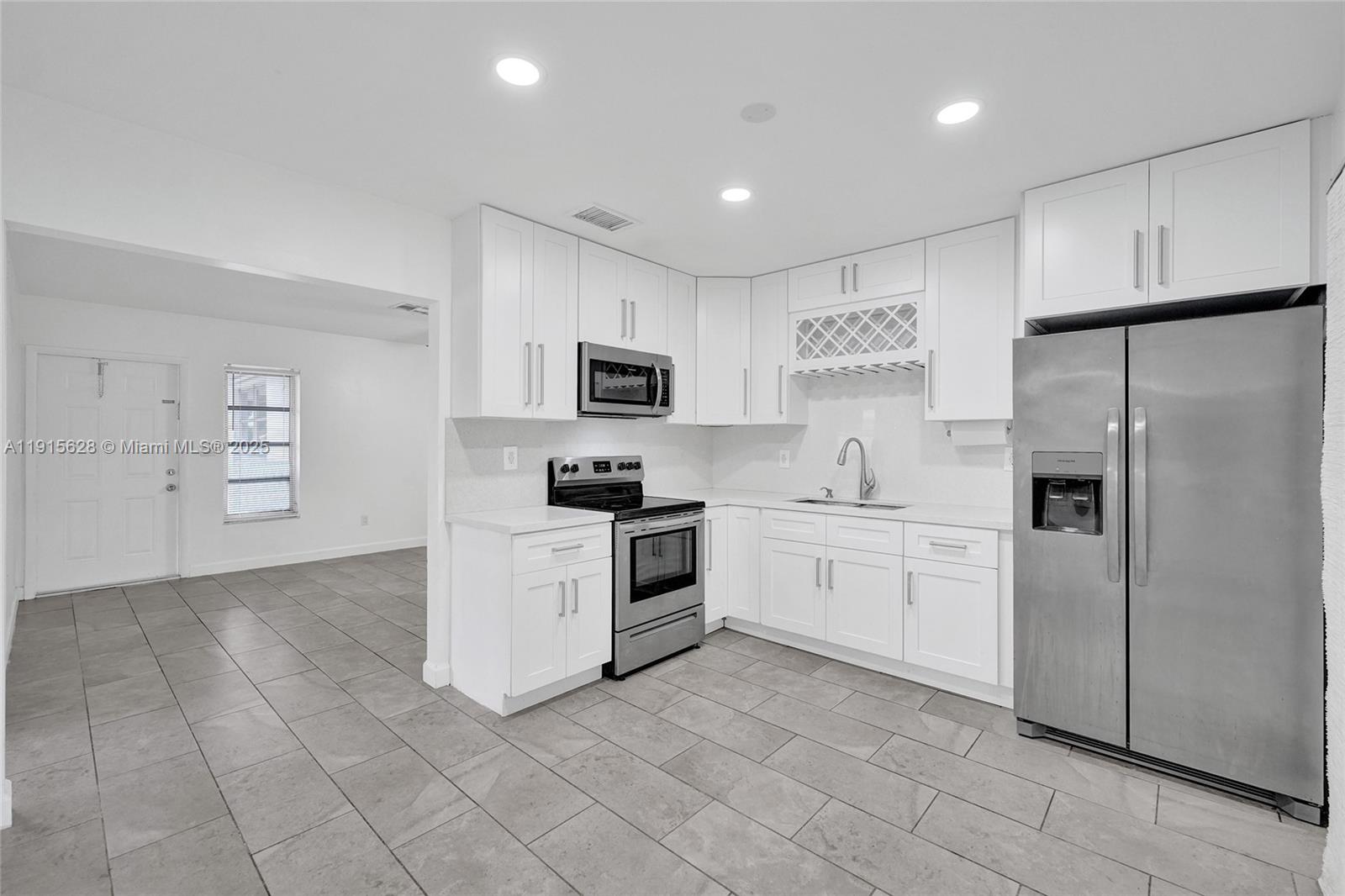 DRIFTWOOD PLAZA NO 3 - Residential Lease