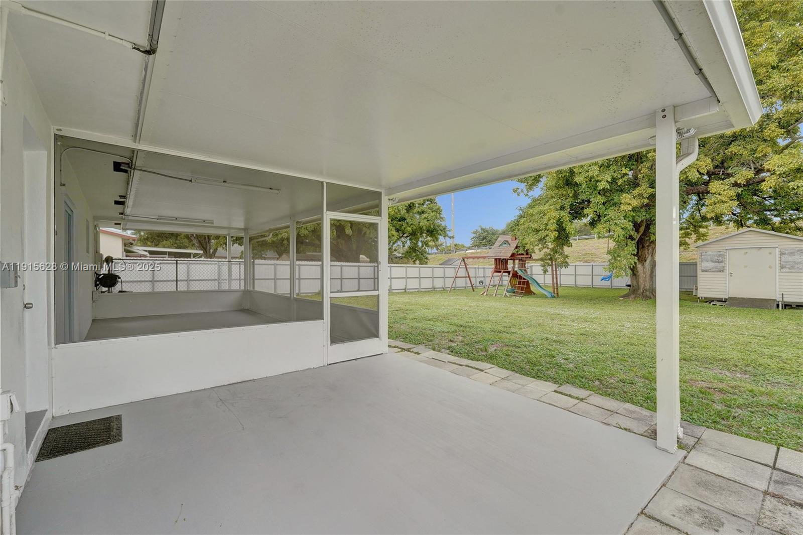 DRIFTWOOD PLAZA NO 3 - Residential Lease