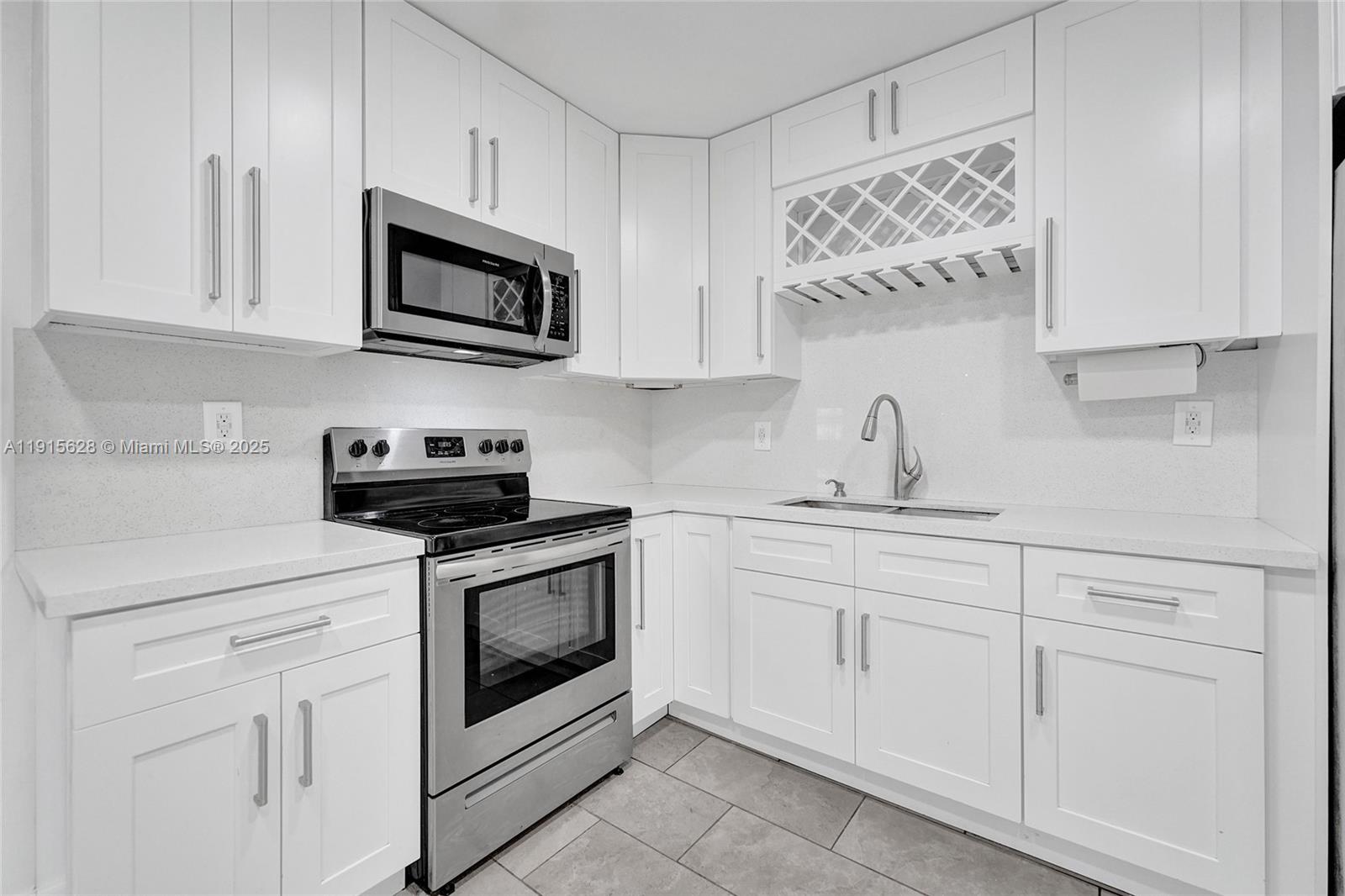 DRIFTWOOD PLAZA NO 3 - Residential Lease