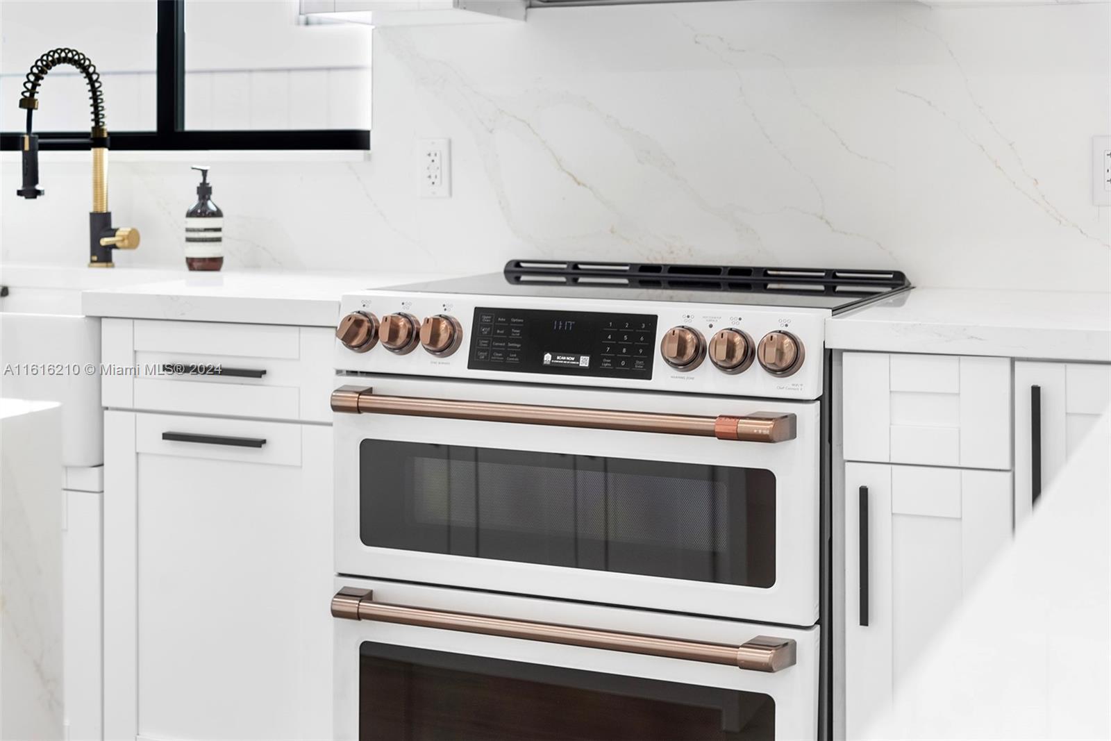 RHODES AMD NEW BISC - Residential