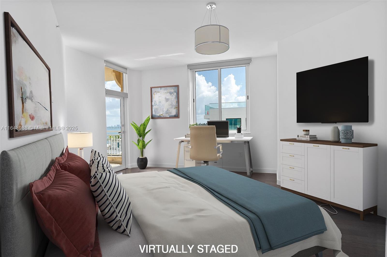 THE VISTAS CONDO - Residential