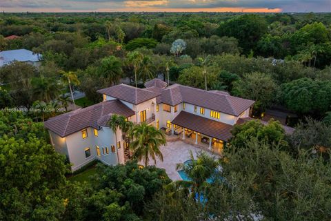 A home in Pinecrest