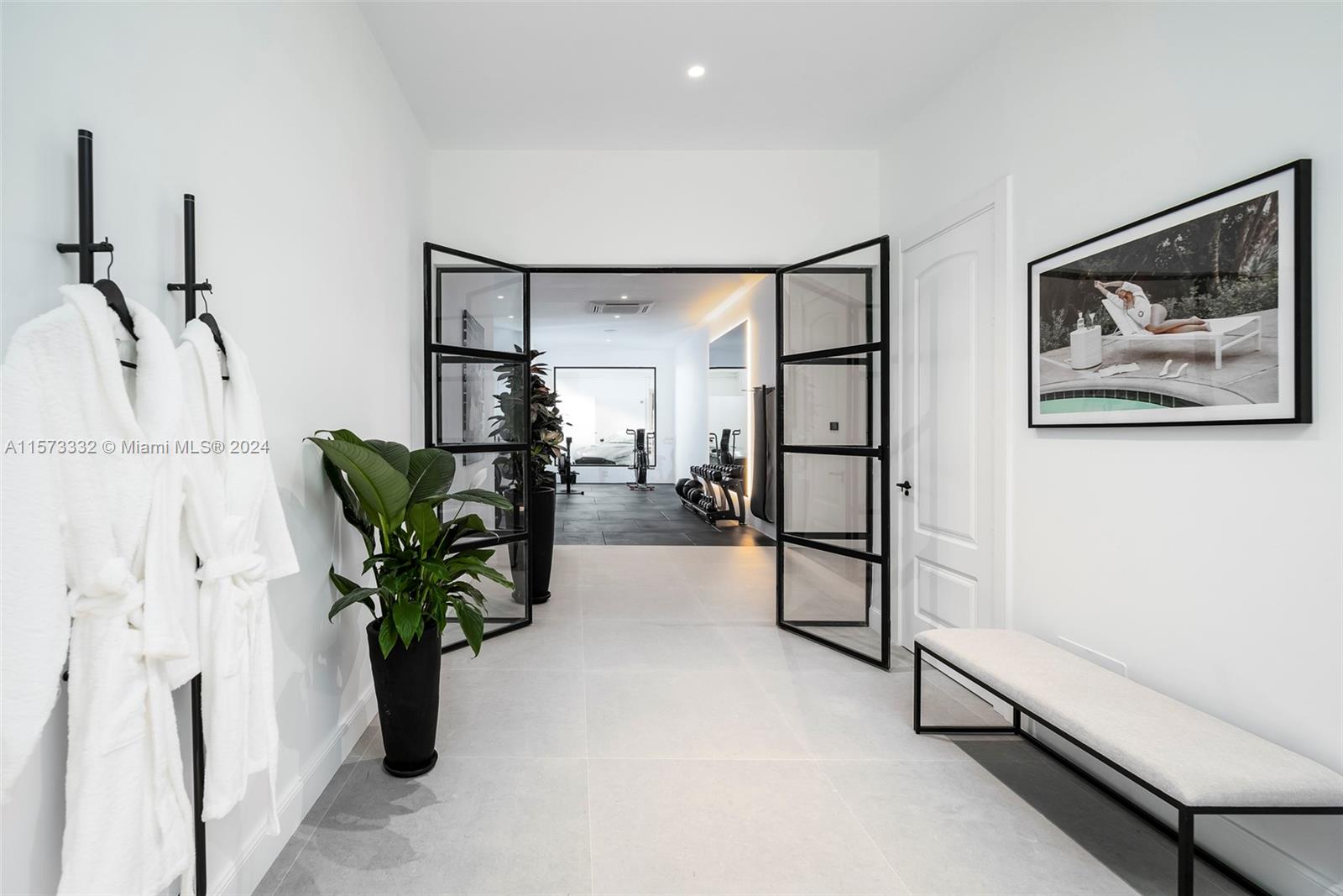 Los Flamingos urbanisation - Residential