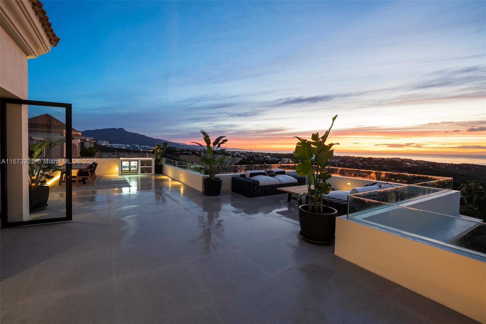 Los Flamingos urbanisation - Residential