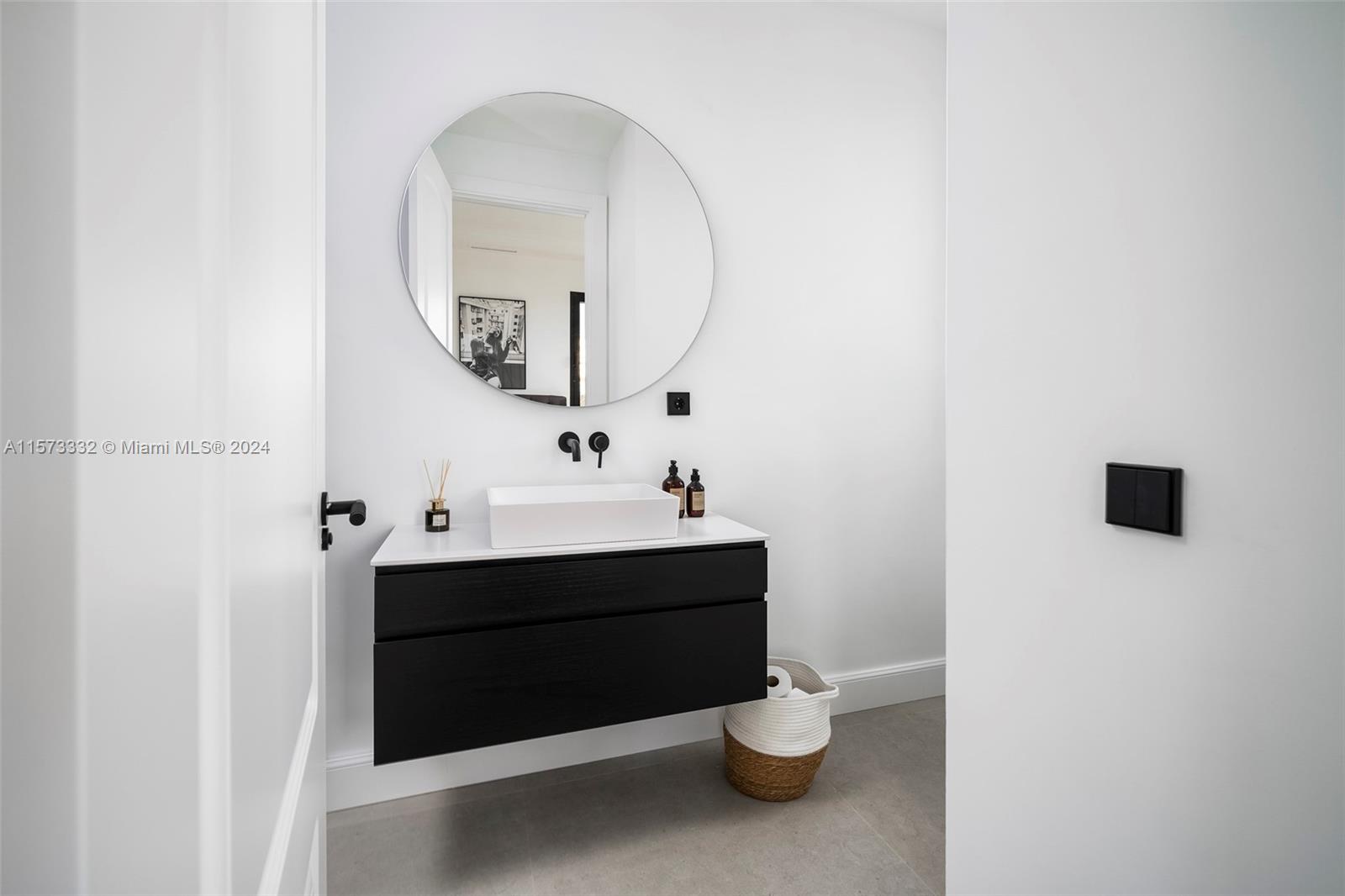 Los Flamingos urbanisation - Residential