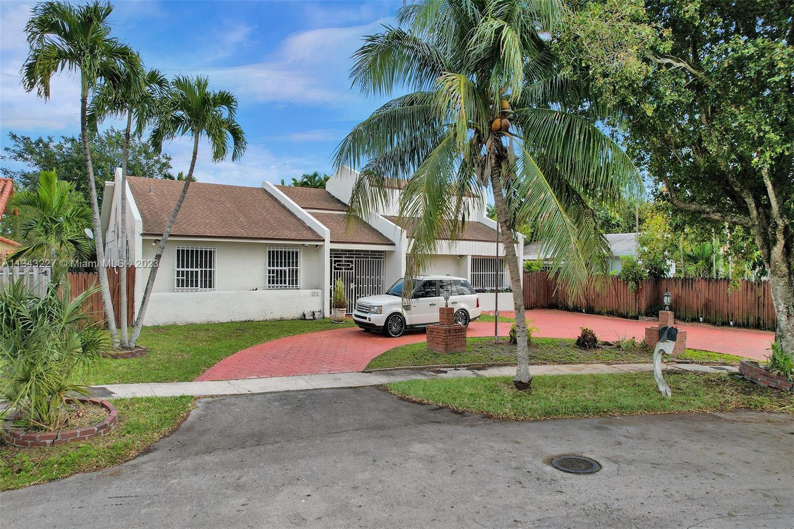 Location, Location ! This amazing Westchester beauty off of 87 Ave ( Galloway) and SW 10 street on quite low traffic street makes this a great place to live and call home. 5 large bedroom and 3 baths that includes and in-law quarters great for mom / teenagers or extra income. High cathedral ceilings with custom wood work and a one of a kind sunken living room makes this home truly magical, the home was built in the late 70's and sits on an 8000+ lot close to Coral park and minutes away from FIU and all major expressways. Easy to show call L/A for more information and showings