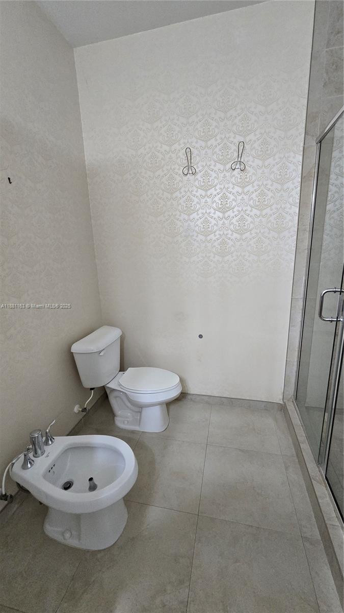 VINTAGE ESTATES - Residential Lease