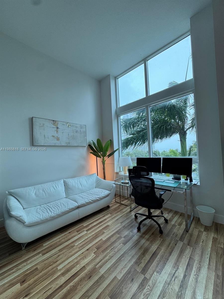 QUANTUM ON THE BAY CONDO - Residential Lease