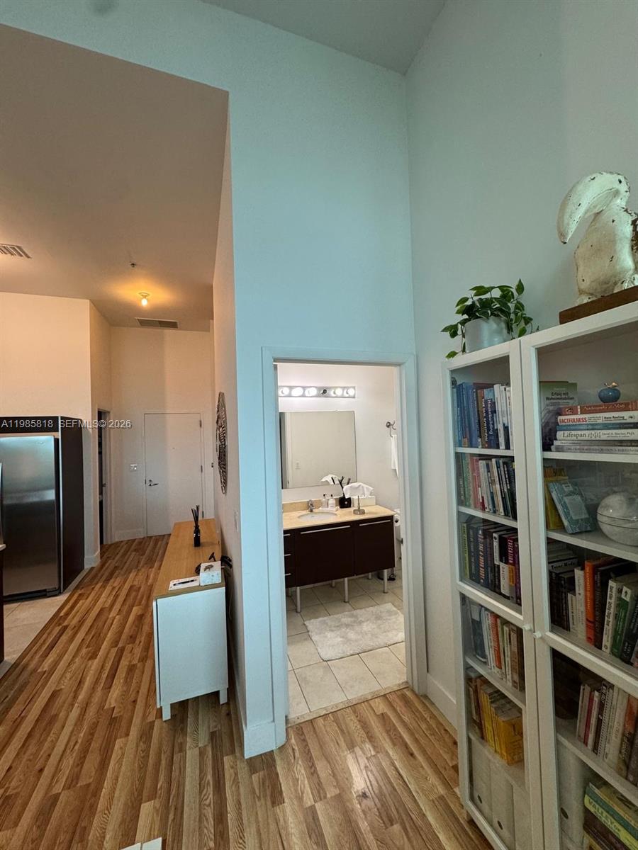 QUANTUM ON THE BAY CONDO - Residential Lease