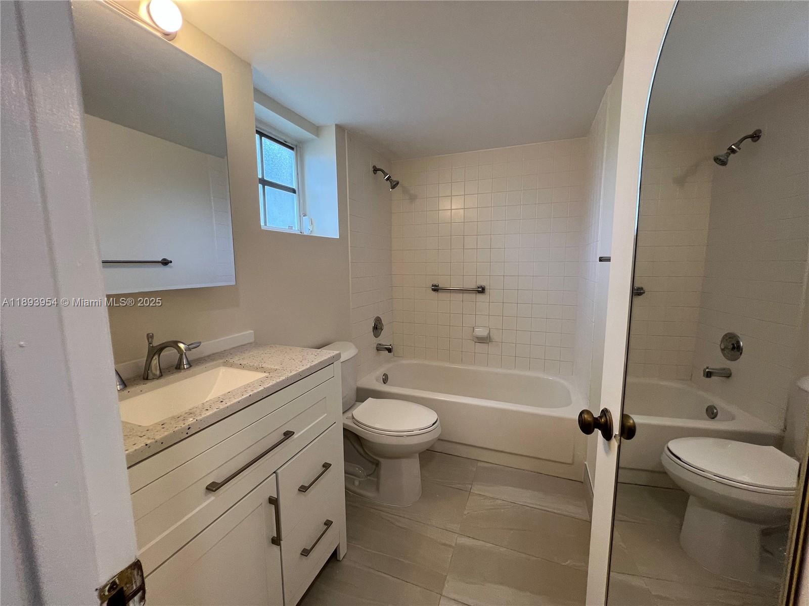 COVE CONDO PHASE I - Residential Lease