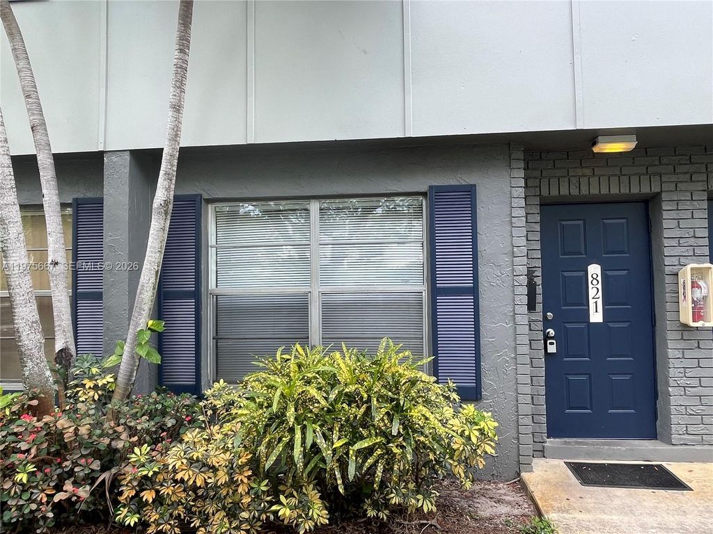 Photo of 821 NW 46th Ave #821, Plantation, FL 33317 (MLS # A11975667)