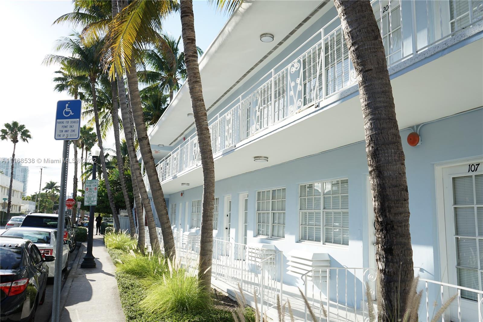 EIGHT PALMS CONDO - Residential