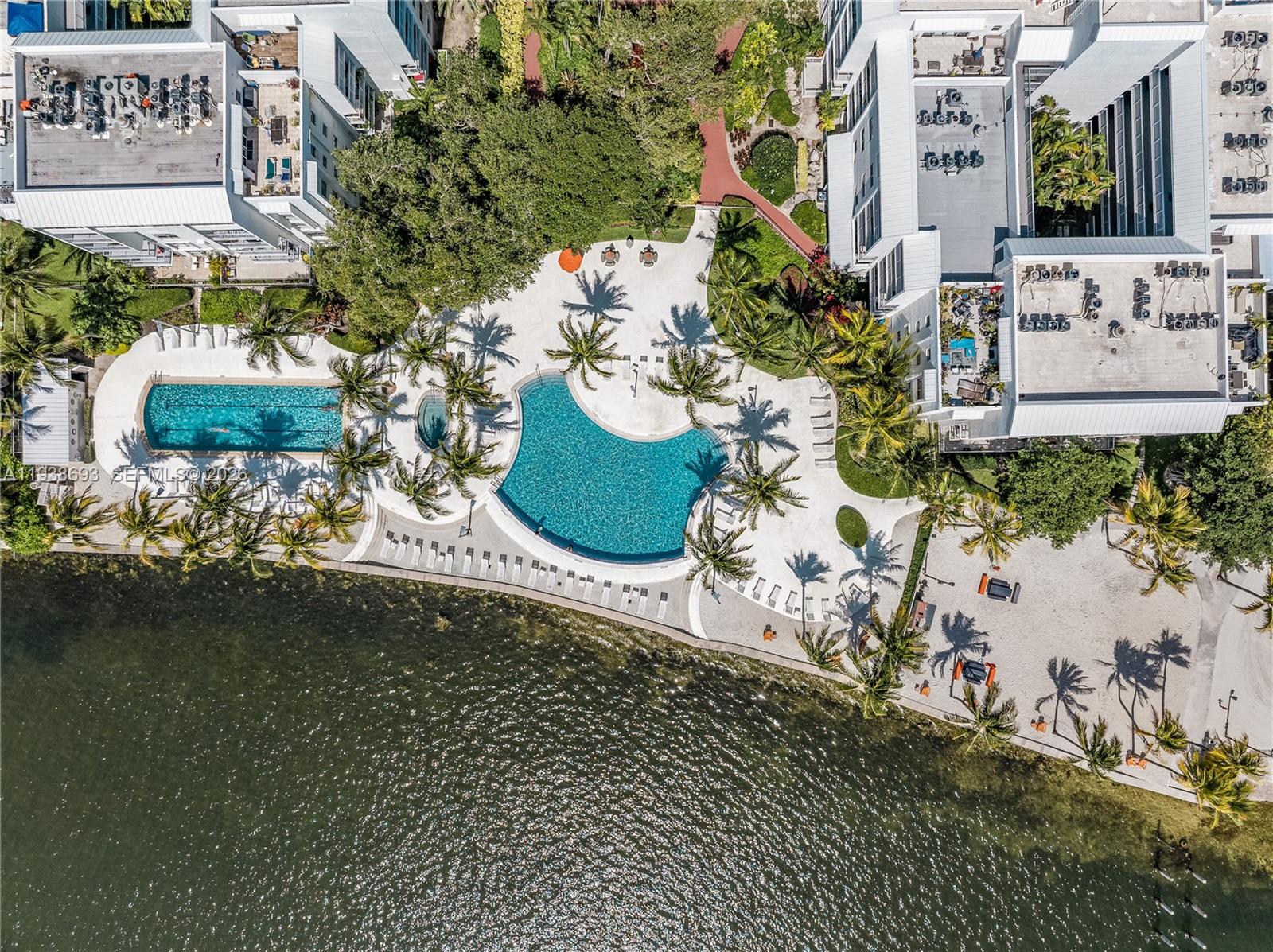 NIRVANA CONDO NO ONE COND - Residential