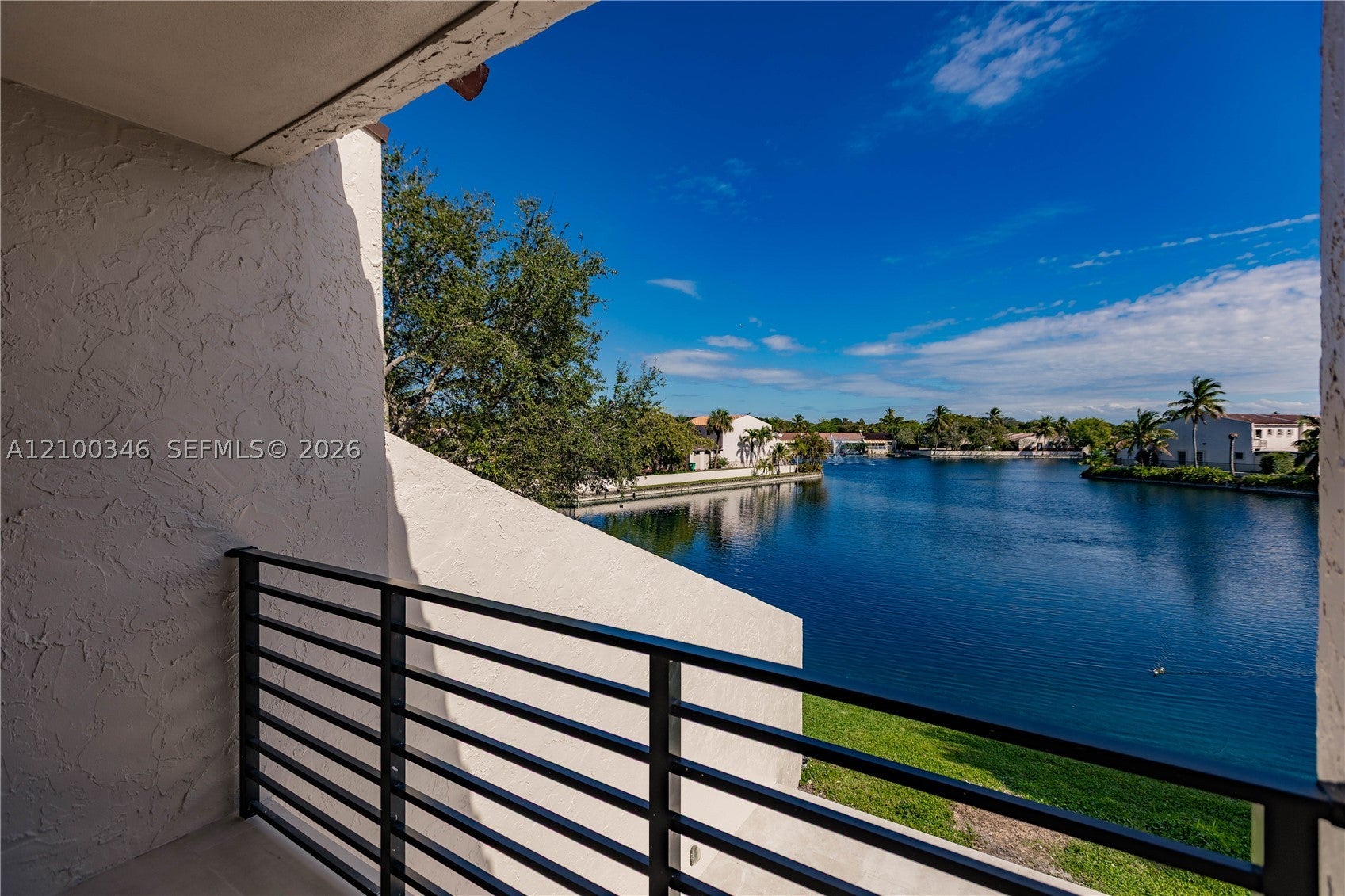 7238 Jacaranda Ln 7238