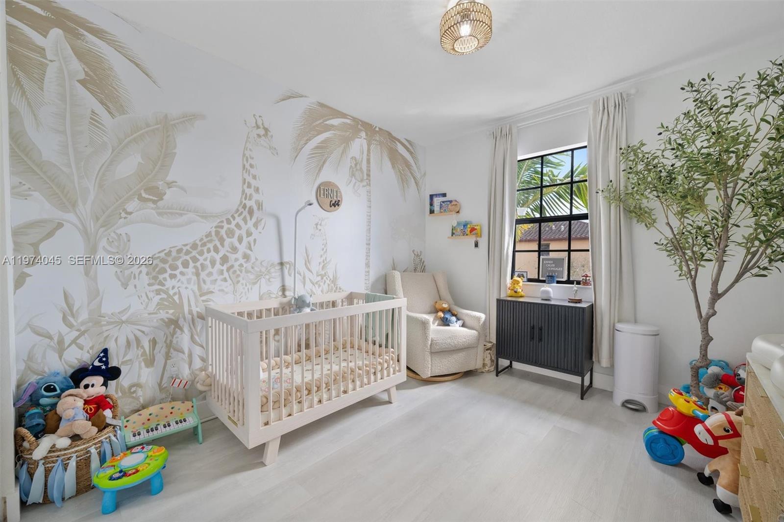 BAYWINDS OF DOMINICA AND - Residential