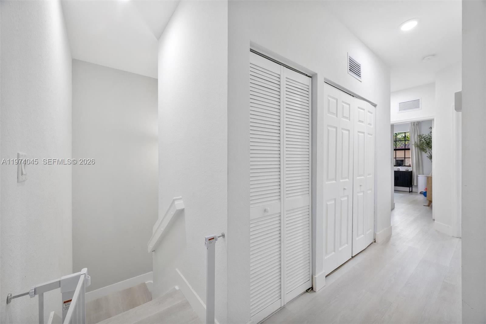 BAYWINDS OF DOMINICA AND - Residential