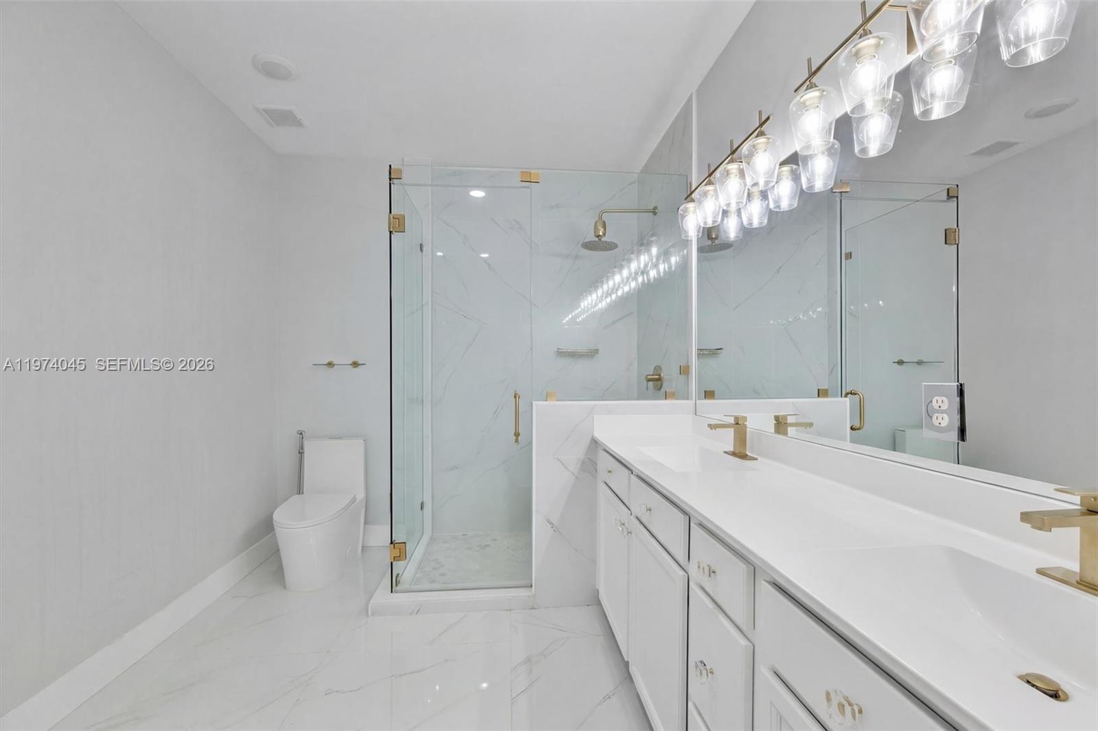 BAYWINDS OF DOMINICA AND - Residential