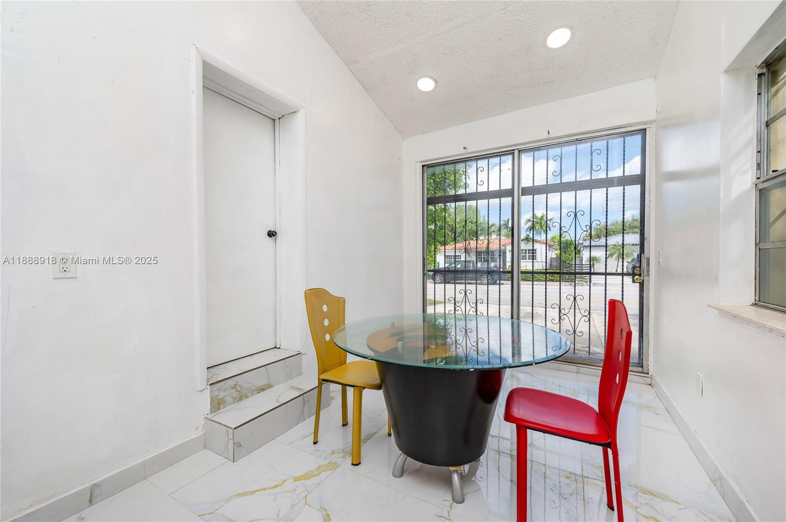 SHORECREST - Residential