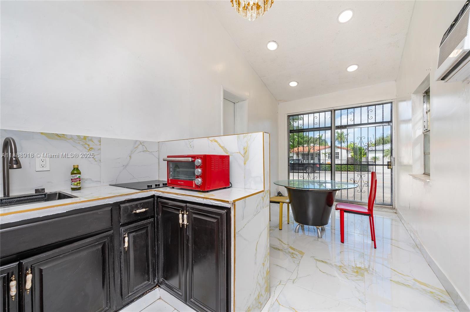 SHORECREST - Residential