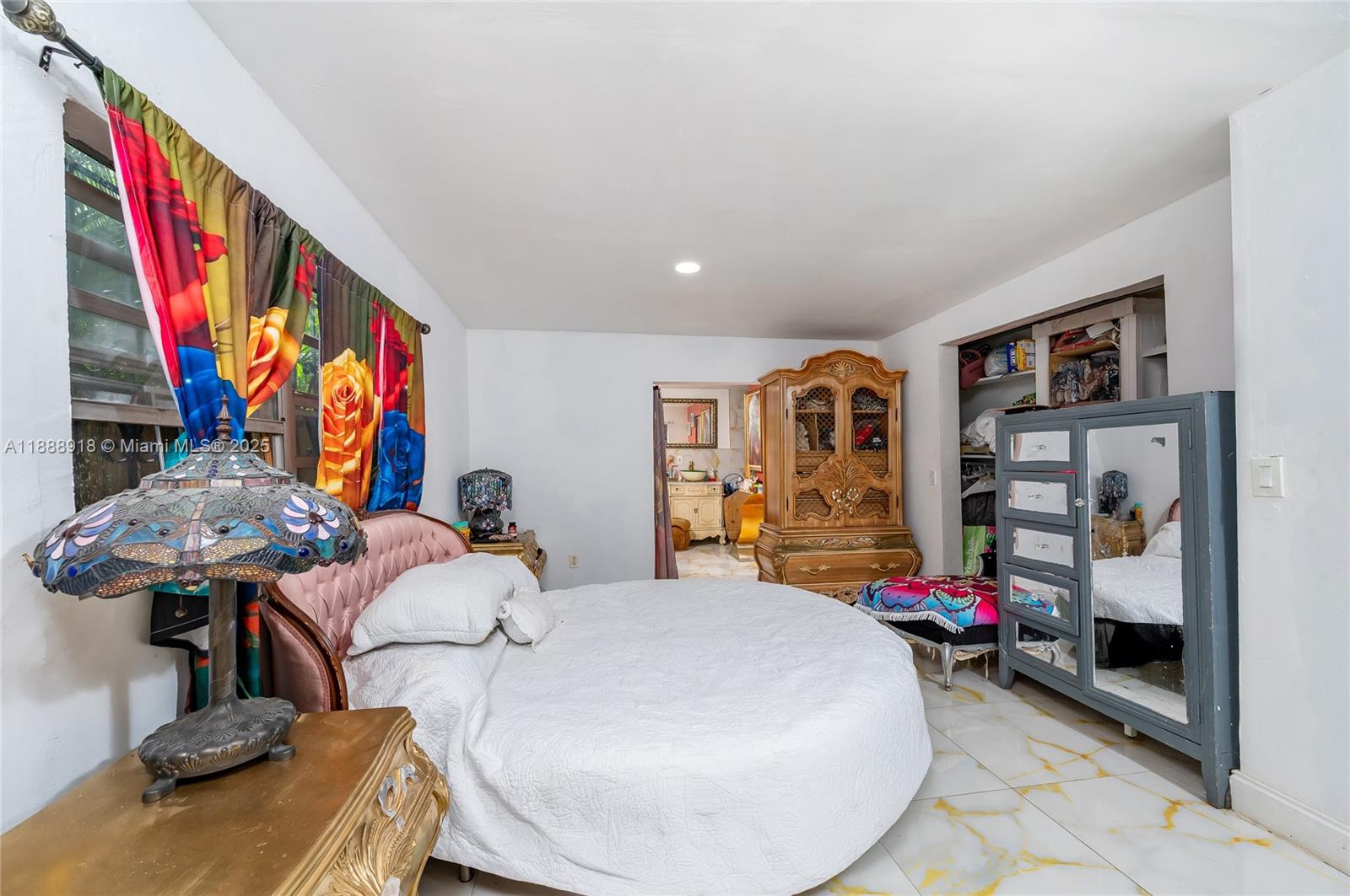 SHORECREST - Residential