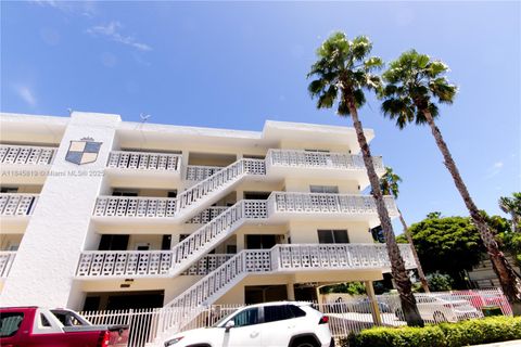 900 Euclid Ave 22 Miami Beach FL 33139