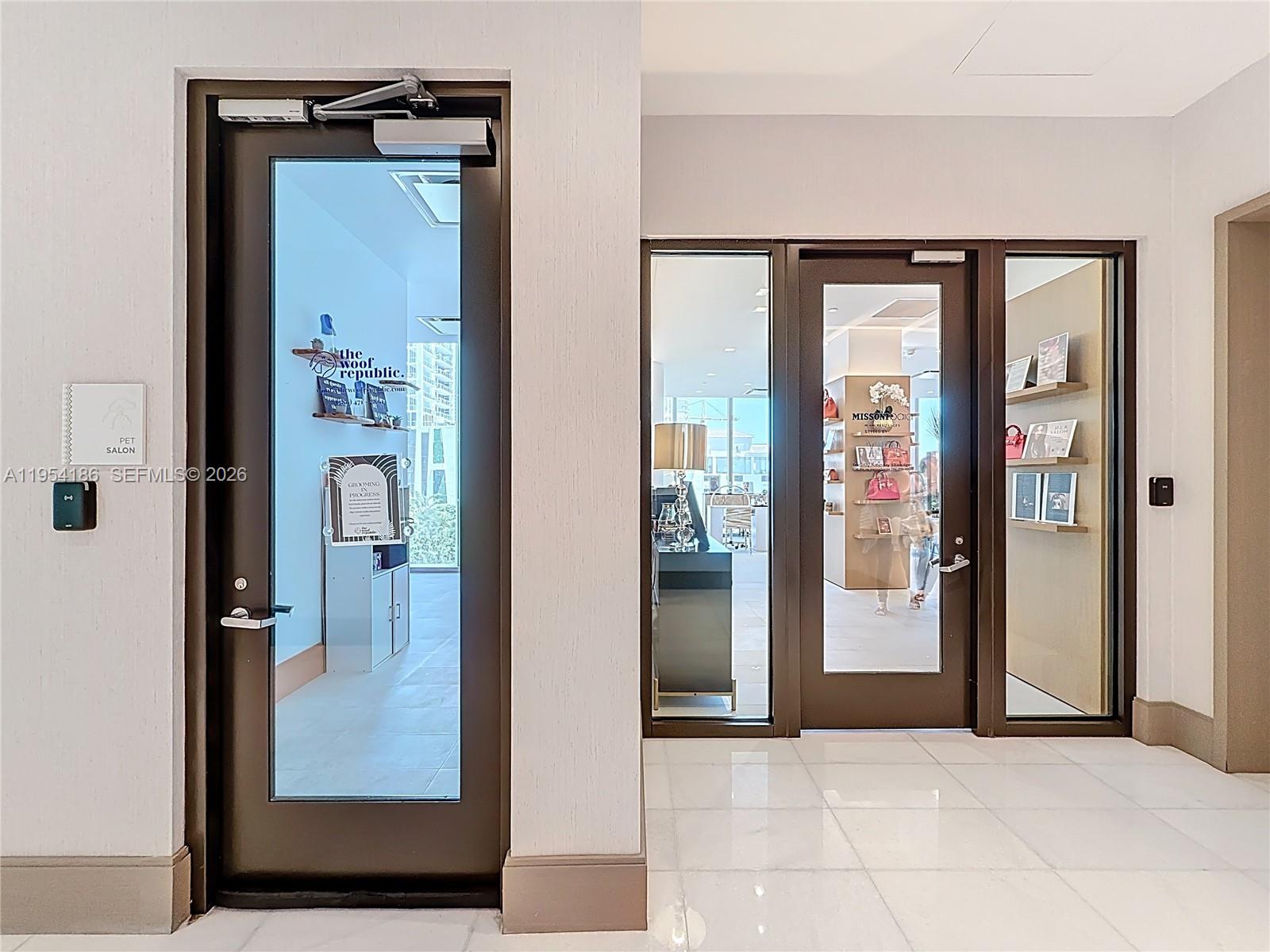 ESCOTTONIA PARK - Residential