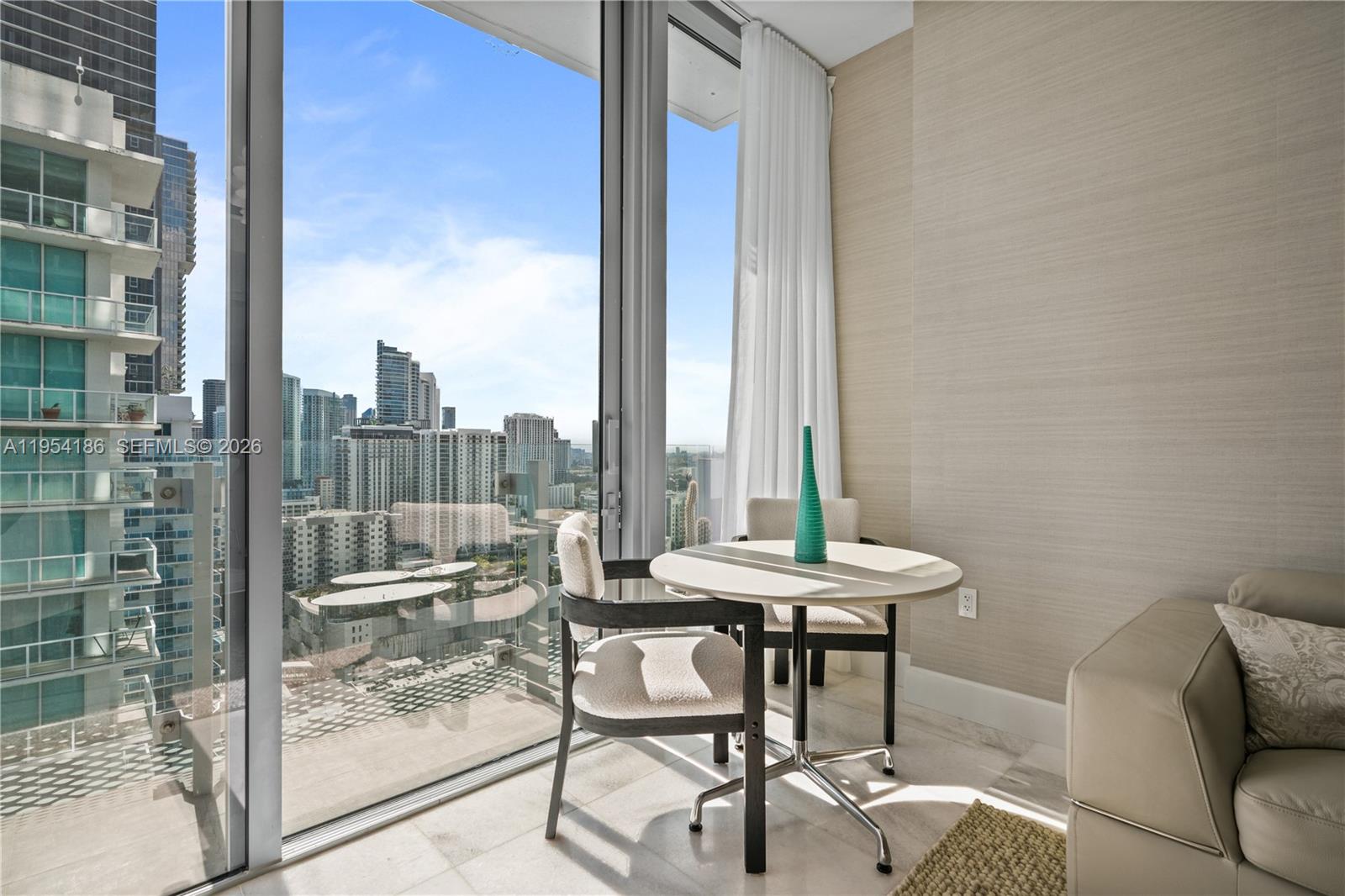 ESCOTTONIA PARK - Residential