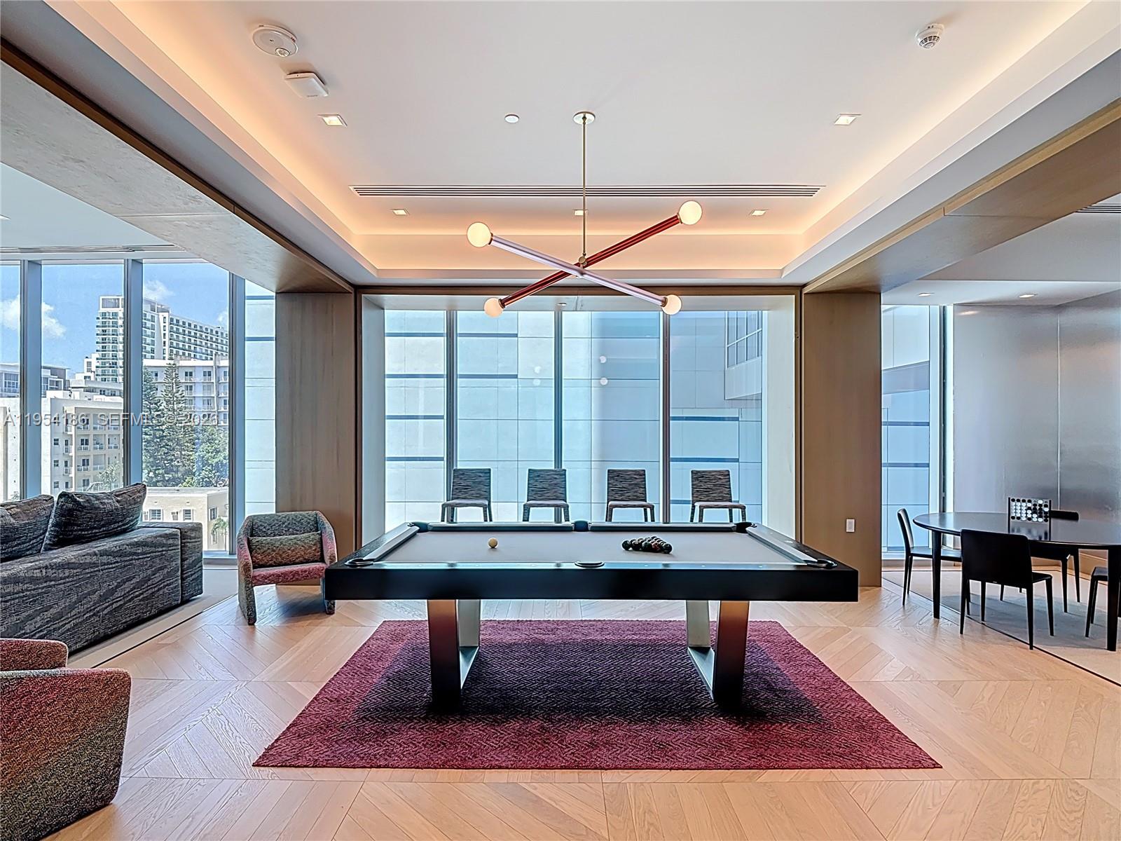 ESCOTTONIA PARK - Residential