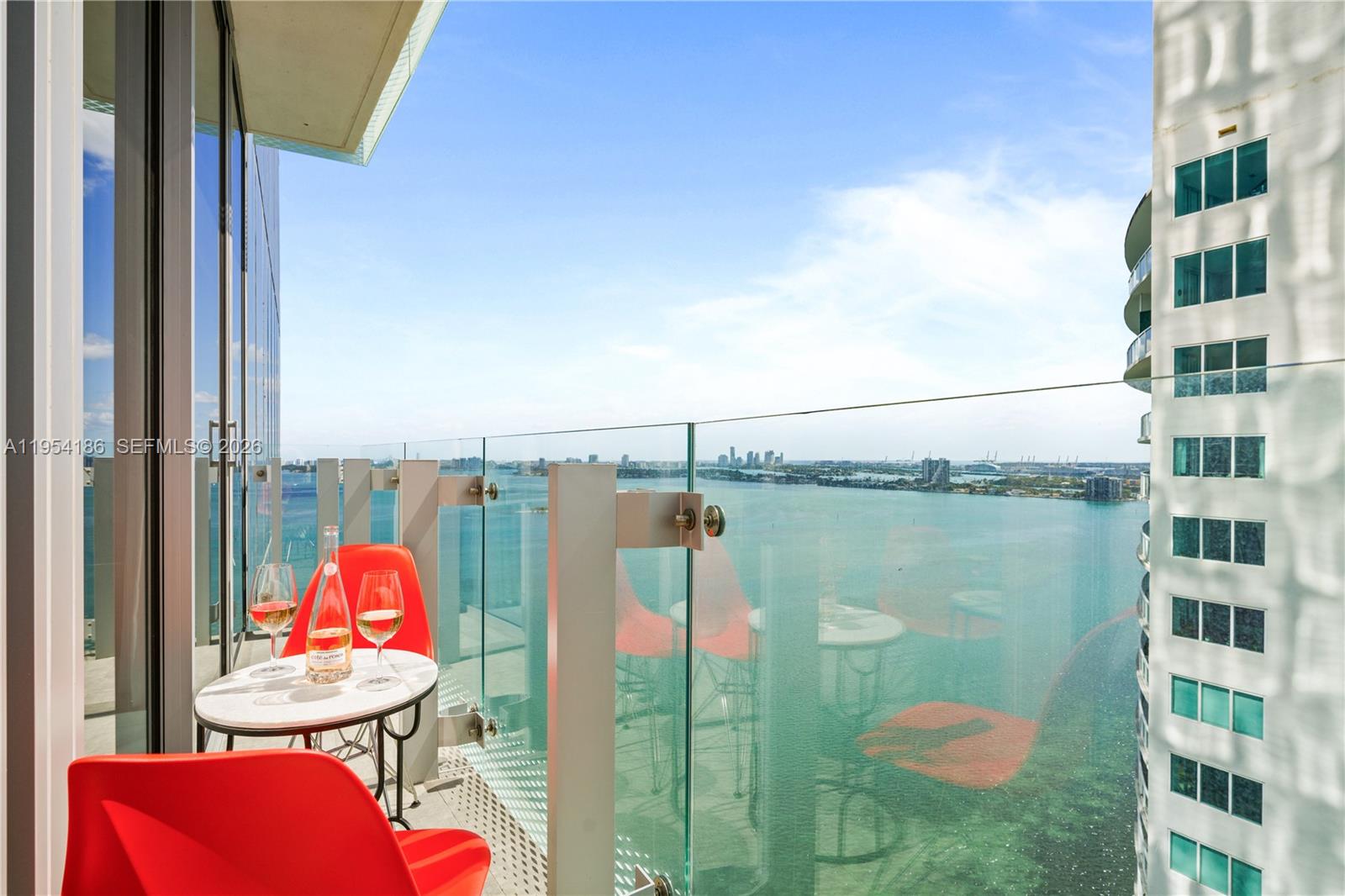 700 NE 26th Ter 2404