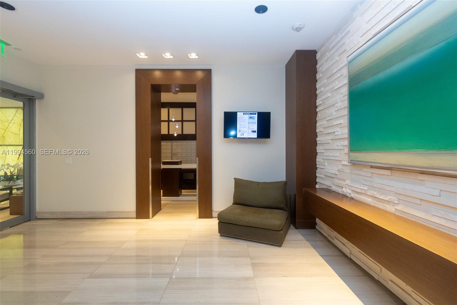 THE WAVERLY AT SOUTH BEAC - Residential Lease